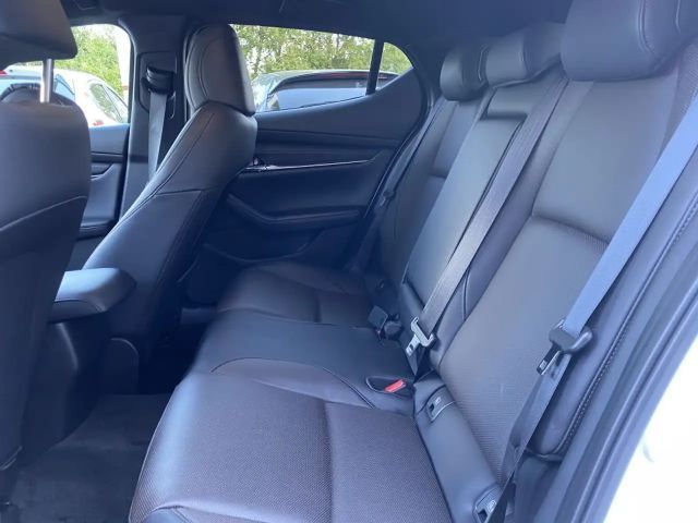 Mazda 3 SkyActiv Takumi