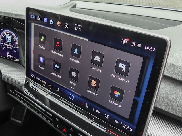 Volkswagen Golf 1.5 eTSI R-Line Variant