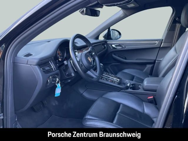 Porsche Macan Sportabgasanlage Luftfederung LED