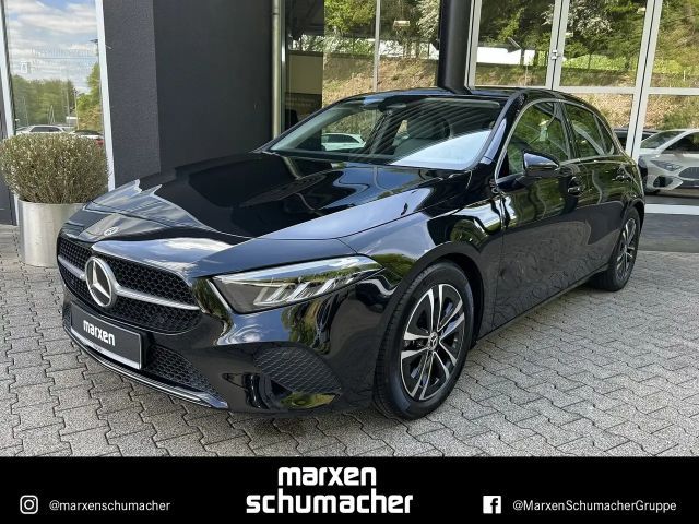 Mercedes-Benz A 220 4MATIC Progressive