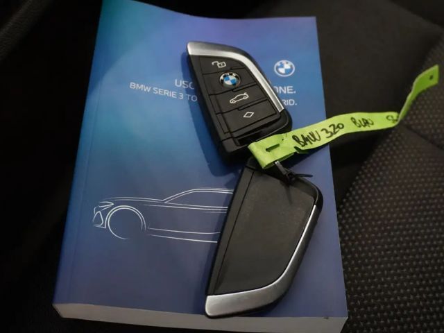 BMW 320 320e Touring