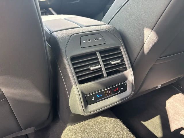 Volkswagen Passat Elegance Elegance Variant