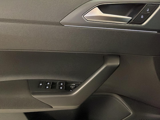 Volkswagen Taigo 1.0 TSI IQ.Drive R-Line