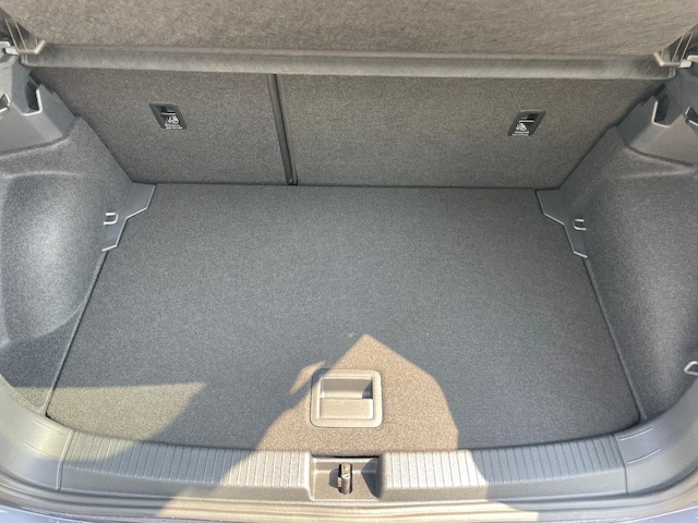 Volkswagen T-Cross T-Cross 1.0  R-L  B 085 TSIM6F