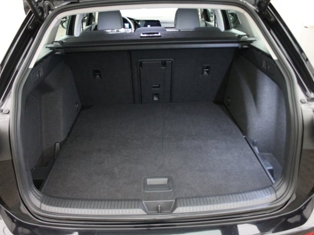 Volkswagen Golf DSG Golf VIII Variant