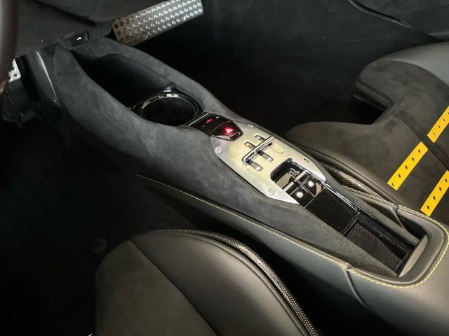 Ferrari SF90 Stradale