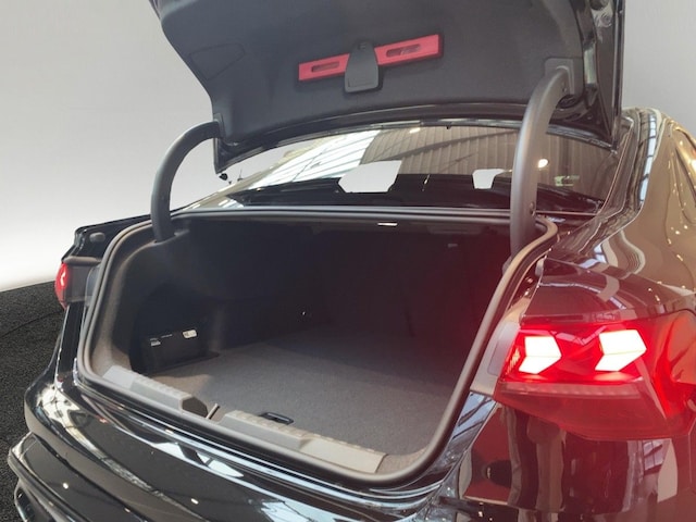 Audi RS3 Quattro S-Tronic Sedan