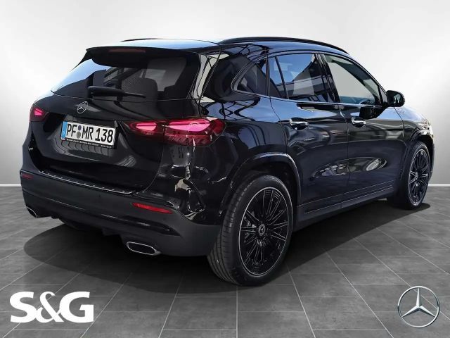 Mercedes-Benz GLA 250 4MATIC AMG Line