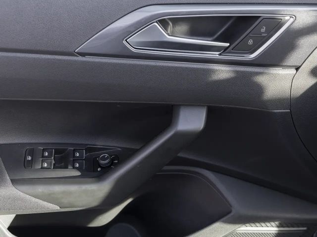 Volkswagen Polo 1.0 TSI DSG Style