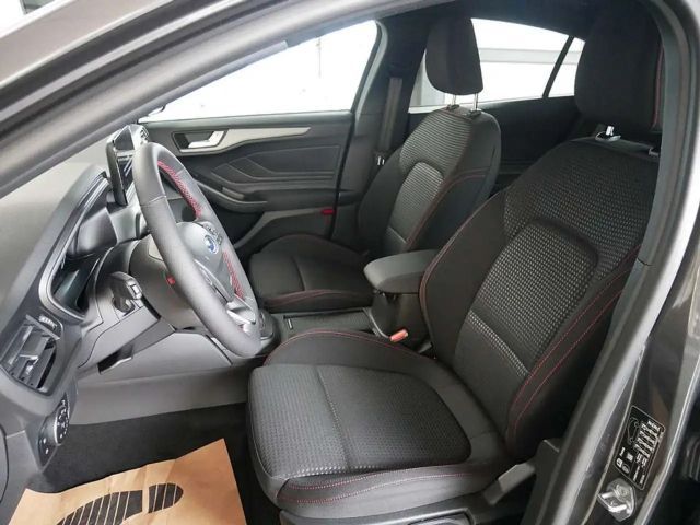 Ford Focus EcoBoost ST Line Style