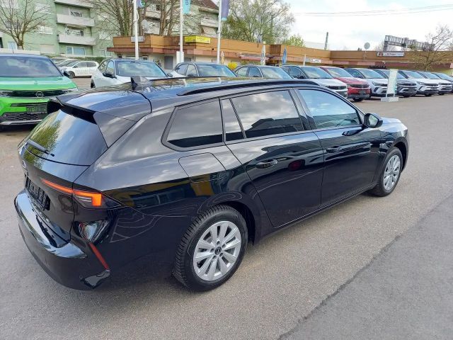 Opel Astra 1.2 Turbo Edition Sports Tourer