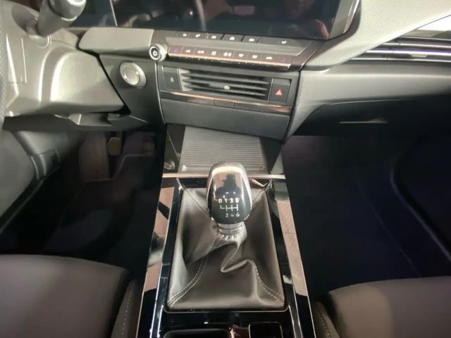 Opel Astra GS-Line Grand Sport