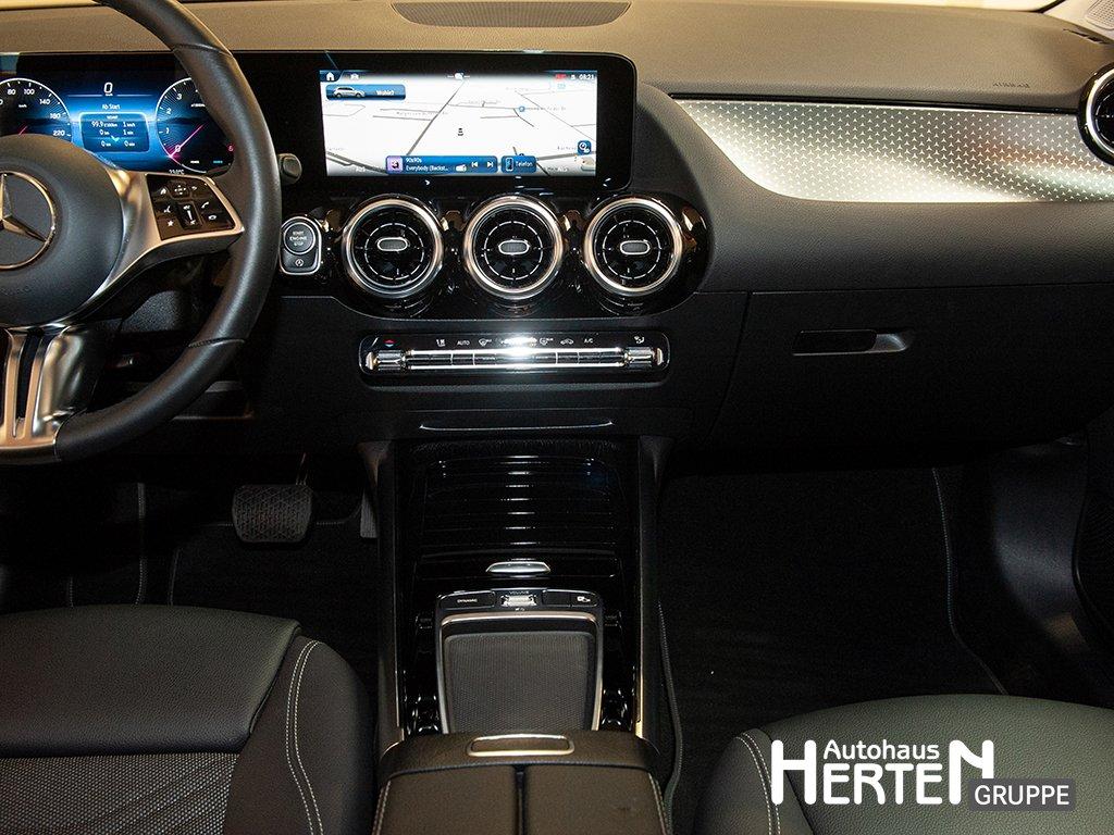 Mercedes-Benz B 180 Progressive Sedan