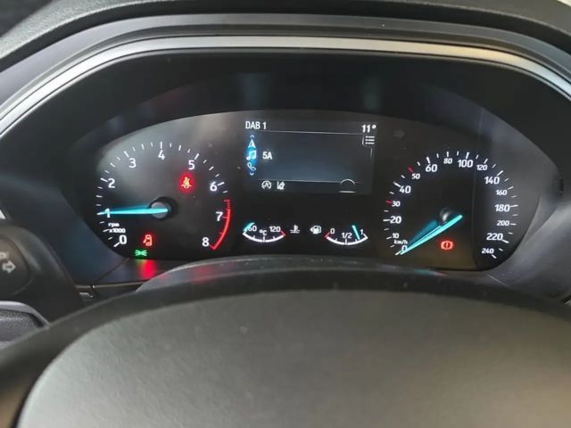 Ford Focus Cool & Connect EcoBoost Wagon