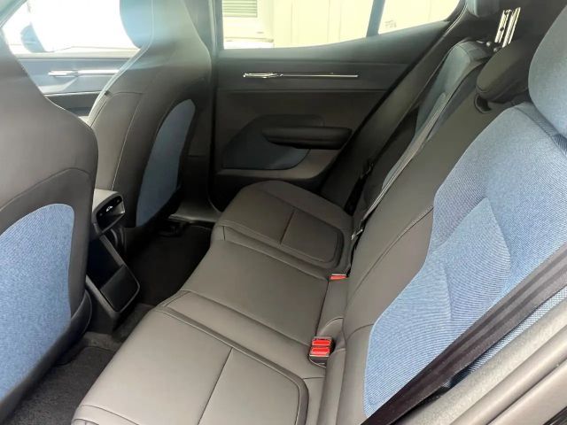 Volvo EX30 Plus Single motor