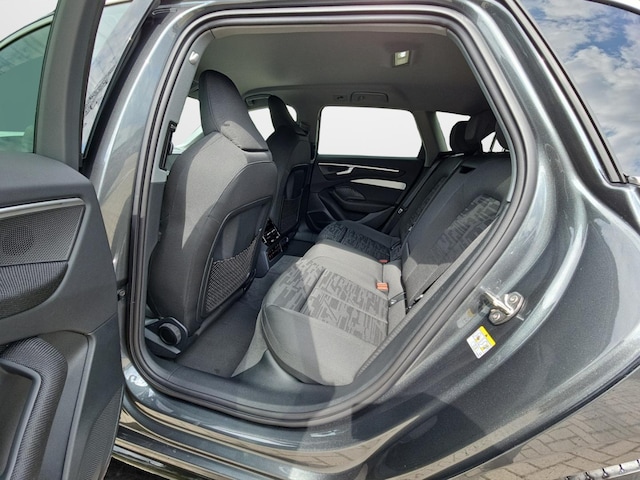 Audi A6 Avant S-Tronic