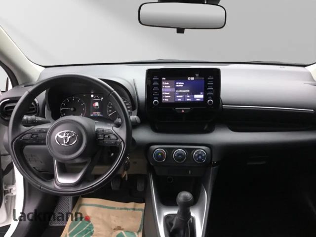 Toyota Yaris 1.0 VVT-i Comfort Hatchback