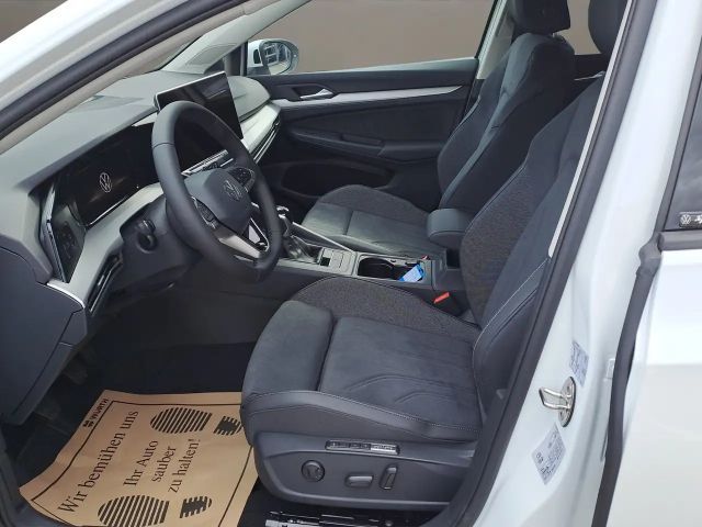 Volkswagen Golf 8 - 4 Zylinder - 115 PS - NEU nur € 25.999,-*