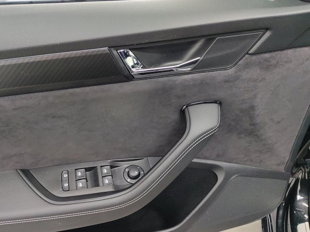 Skoda Superb Combi Sportline iV