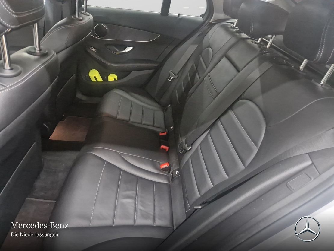 Mercedes-Benz C 220 C 220 d Estate