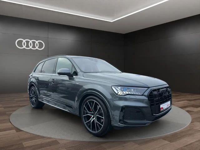 Audi Q7 50 TDI Quattro S-Line