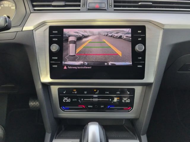 Volkswagen Passat 1.5 TSI DSG Variant