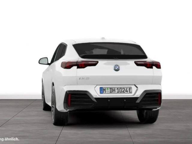 BMW iX2 M-Sport eDrive20