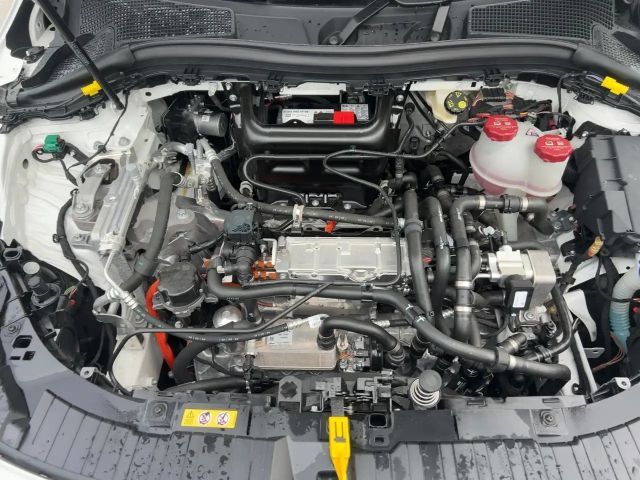 Mercedes-Benz EQA 300 4MATIC AMG Line