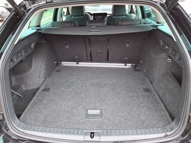 Skoda Octavia Combi Selection