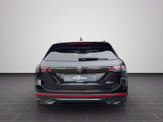 Volkswagen Passat R-Line eHybrid