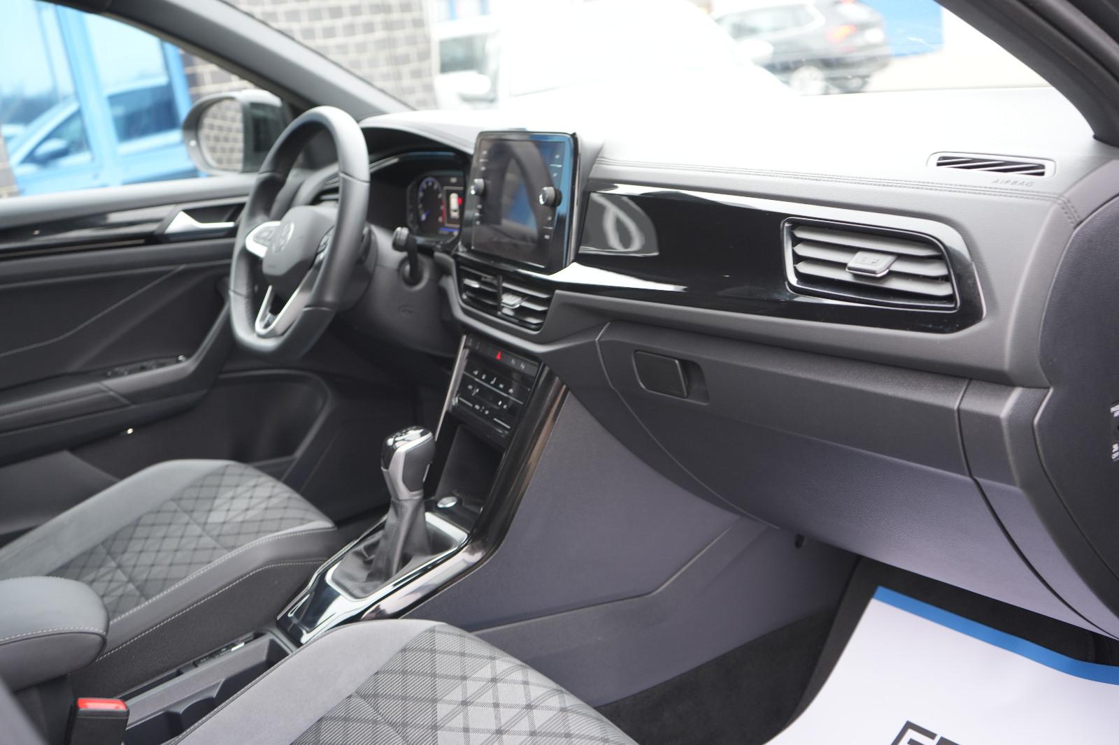 Volkswagen T-Roc 1.5 TSI DSG Plus R-Line