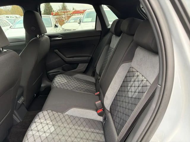 Volkswagen Polo DSG R-Line