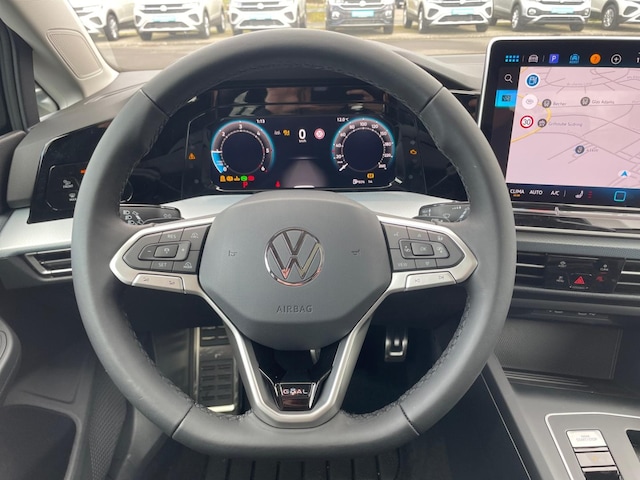 Volkswagen Golf DSG IQ.Drive