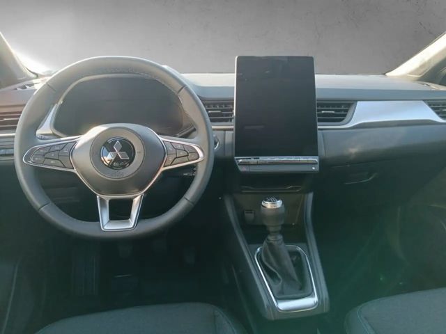 Mitsubishi ASX Invite