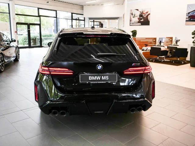 BMW M5 M-Sport