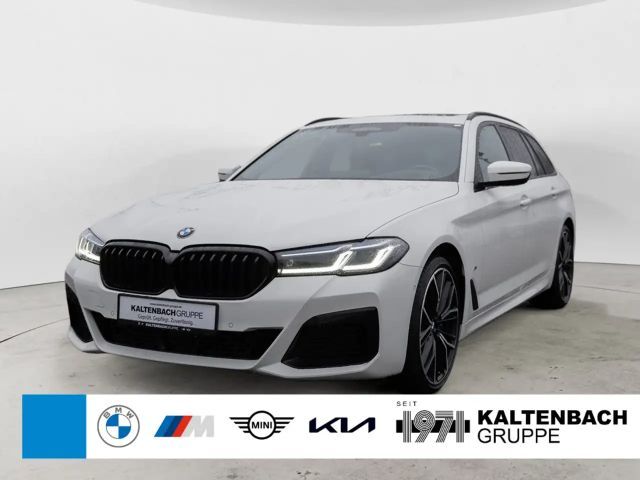 BMW 540 540d M-Sport Touring xDrive
