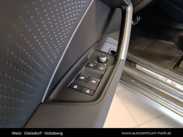 Audi A3 35 TFSI S-Line S-Tronic Sedan