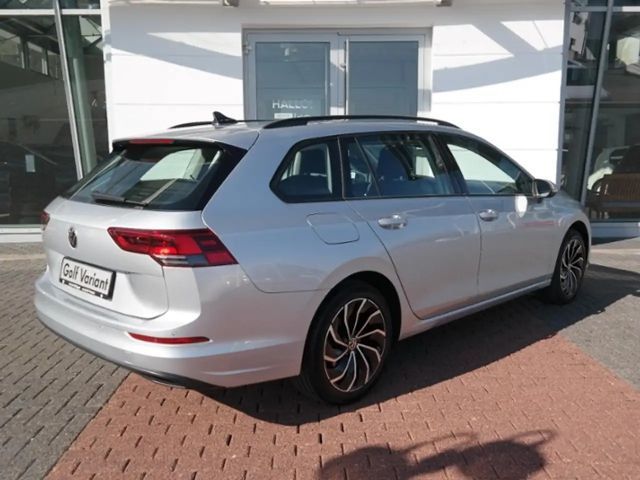 Volkswagen Golf DSG Golf VIII Life Variant