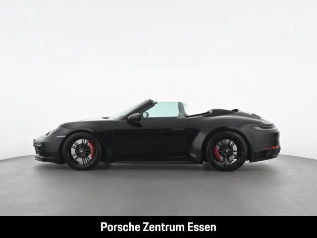 Porsche 992 4 Cabrio Carrera GTS