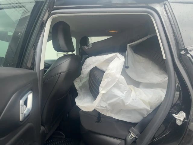 Jeep Compass Altitude