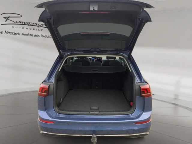 Volkswagen Golf 1.5 eTSI DSG Style Variant