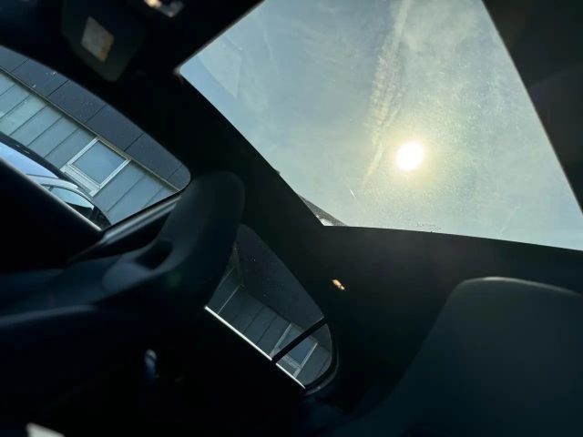 Mercedes-Benz A 200 AMG Line