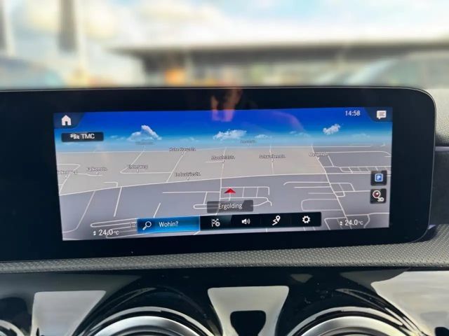 Mercedes-Benz A 160 AMG Line Hatchback