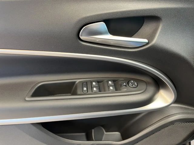 Jeep Avenger Upland 145 4XE e-DCT