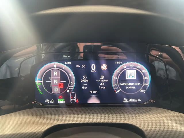 Volkswagen Golf DSG Style eHybrid