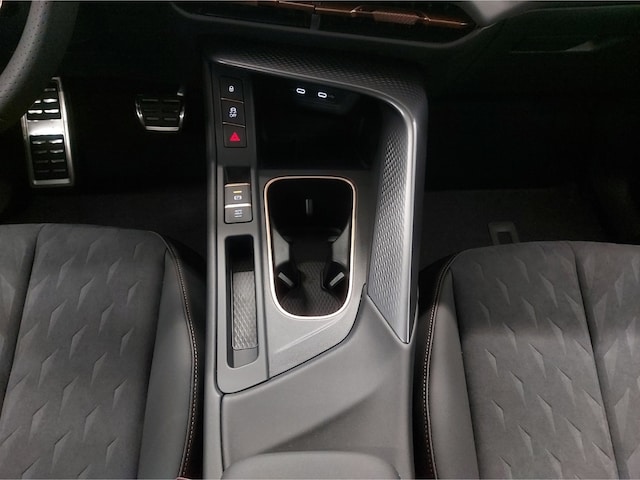 Cupra Terramar 1.5 e-Hybrid