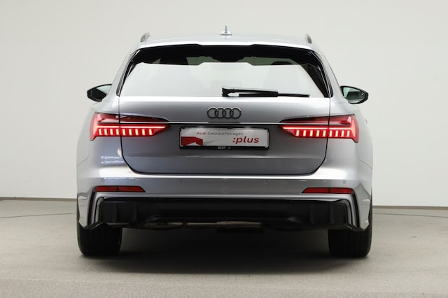 Audi S6 Avant Quattro