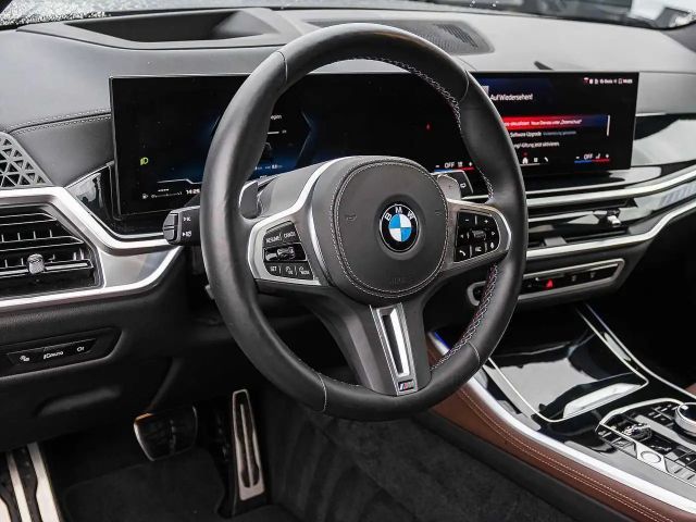 BMW X5 M60i xDrive