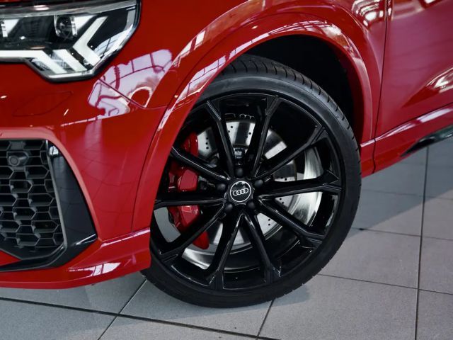 Audi RS Q3 Quattro