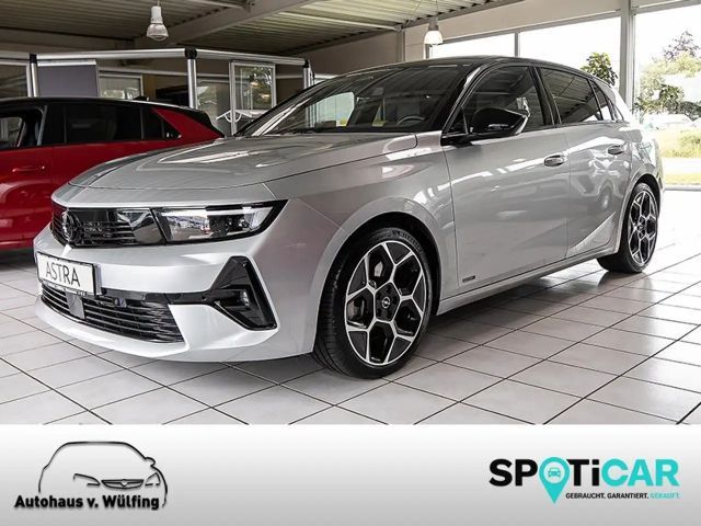 Opel Astra Hybrid Innovation Ultimate